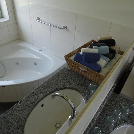 Schlei Marina Hulsen بيت للعطل