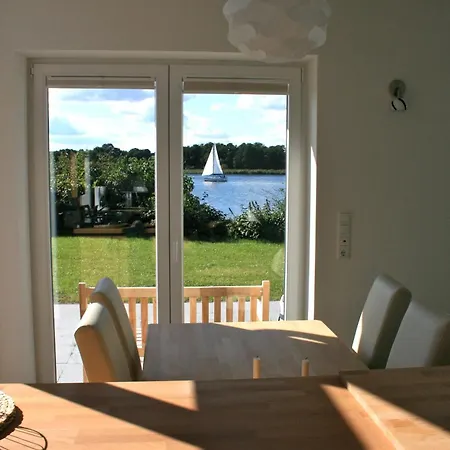 Schlei Marina Hulsen بيت للعطل