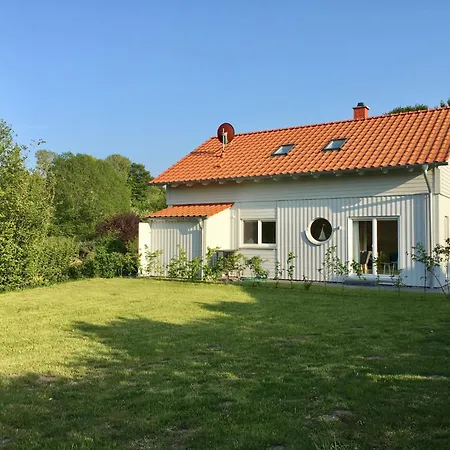 度假居 Schlei Marina Huelsen *